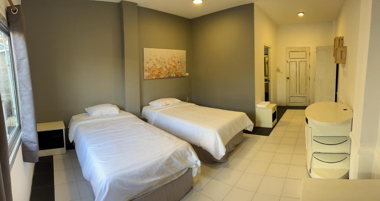 Center Hotel Chaweng  Exterior photo